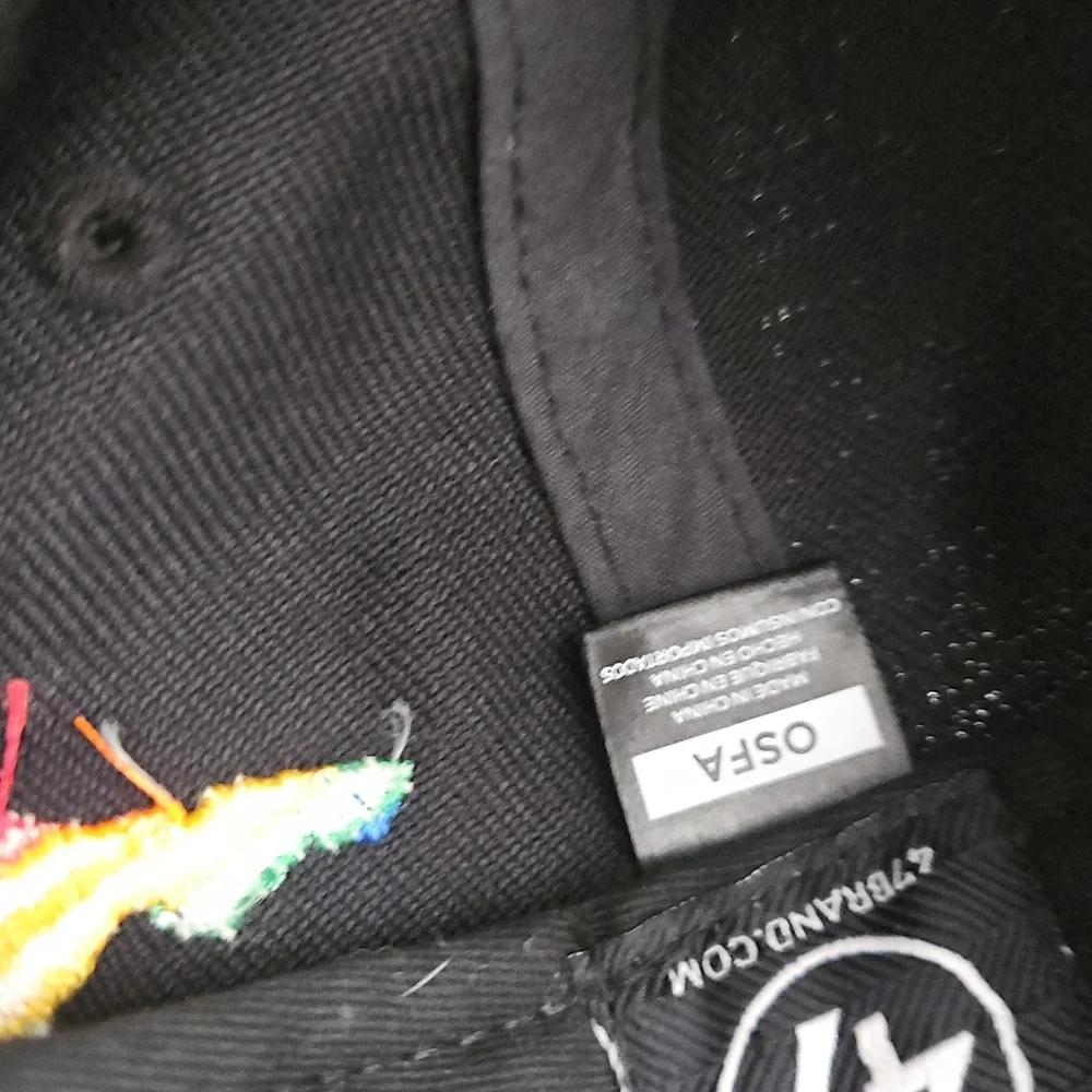 Yankees  NY Logo Cap with Rainbow Detail